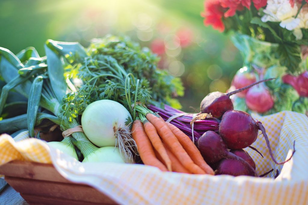 beets carrots close up 533360 1